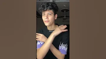 وهاقولها ثاني مره انا بحبك و فيكي بموت 