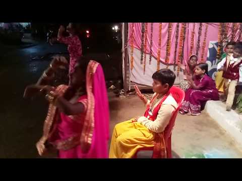 Tannak Chay Banan Do Re Bhajan Song Dance With POOJA KUSHWAH, Sakshi Kushwah And Yash Kushwah