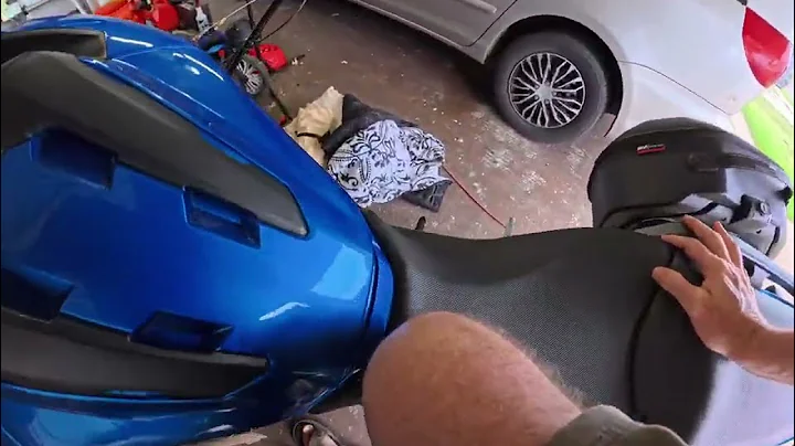 BOYA by-V4 Wireless Microphones Motorcycle Test wo Noise Cancellation No Wind Noise