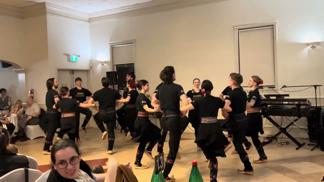 IGRE IZ ŠUMADIJE - KUD Vuk Karadžić Vankuver, “Proslava Krsne Slave: Svetog Trifuna”