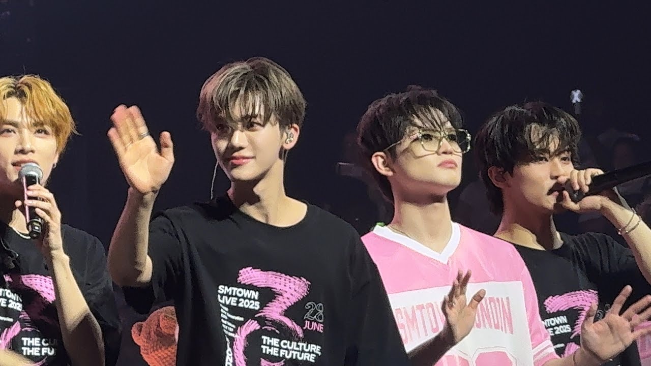 SMTOWN in London “Hope” with all artists