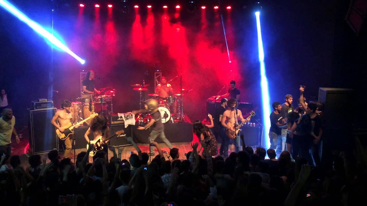 Selvagens à Procura de Lei - Mucambo cafundó