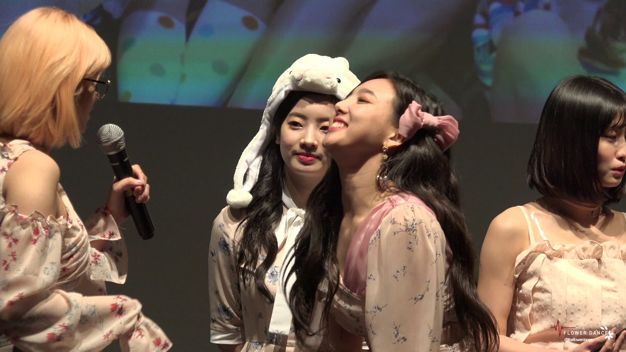 [TWICE] 트와이스 180422 강남 팬사인회(WhatisLove) - 마지막 part1 영상 다현 DAHYUN 직캠 FANCAM