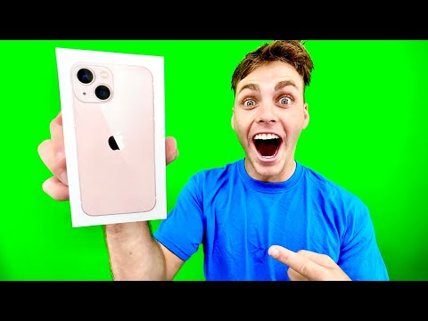 I'M GIVING AWAY A FREE IPHONE 13!