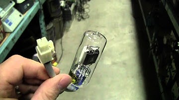 Hamamatsu Model L6408 L2D2 Deuterium Lamp