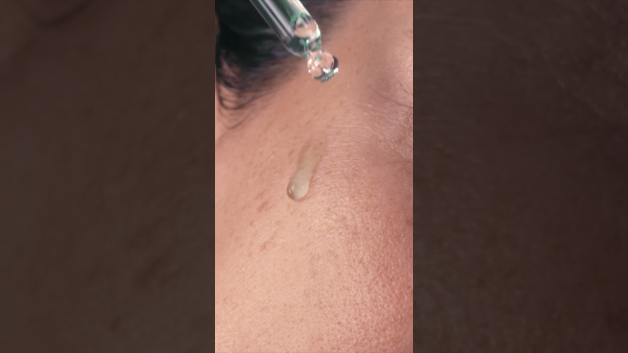 Sadece 7 Günde Etki İçin NIVEA Derma Skin Clear Dengeleyici & Sivilce Karşıtı Serum İle Tanışın!