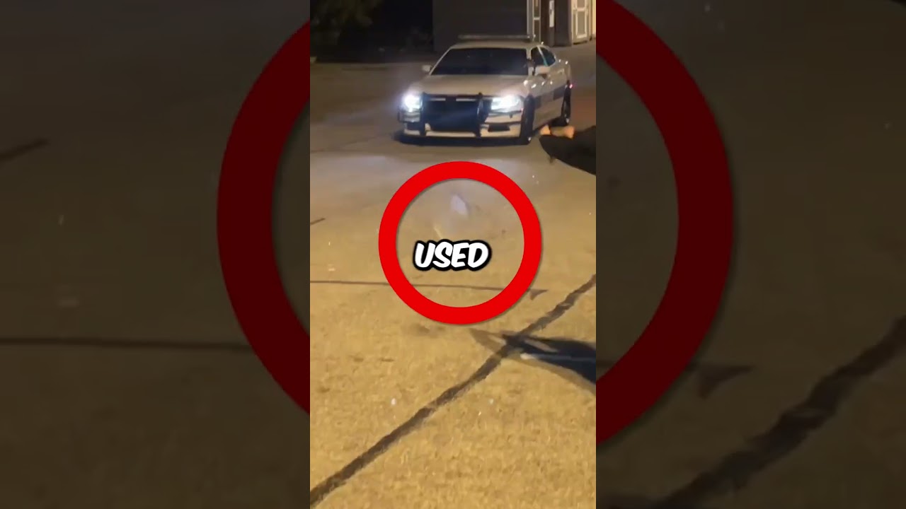 Guy Pranks The Police 😂👮🏻‍♂️