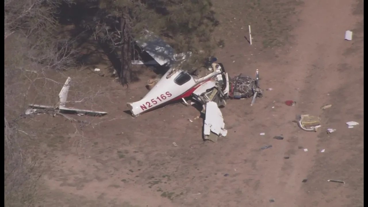 Pilot's Wife Killed.  Don't do this.