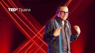 De laboratorios vivientes a los laboratorios para la vida pluriversal | Maximino Matus | TEDxTijuana