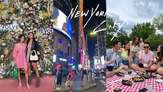 LIVING IN NEW YORK CITY: Ultimate Times Square Tour!!