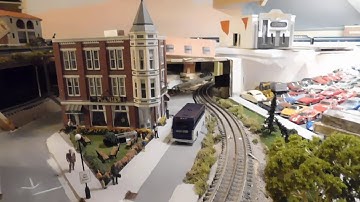 Scratch-built O-Gauge Wire-Following (Faller Car System) Bus on My Train Layout