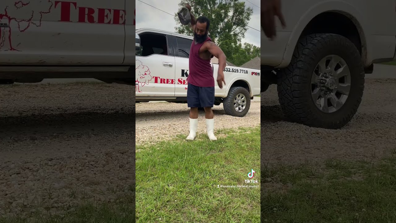 MICHAEL MYERS Wipe Me Down Pt 12 Promote Tree Service