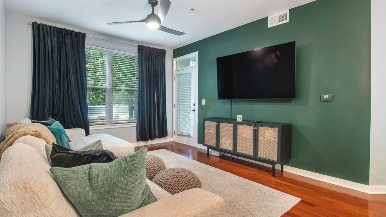 Rare Private Entrance Condo | 1 Bed/1 Bath | 390 17th st NW | Atlanta