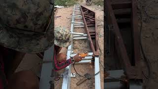 Construction of galvanized roof , Work techniques and skills in roof welding