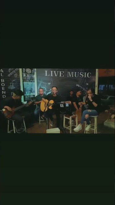 Putri Iklan || ST12 || Sean Bule & Boendelcoustic ||