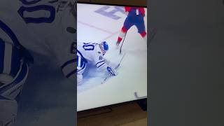 BENNETT TRIES GOING THROUGH THE LEGS ON THE DEEK #nhl #playoffs #game3 #leafs #panthers #stanleycup