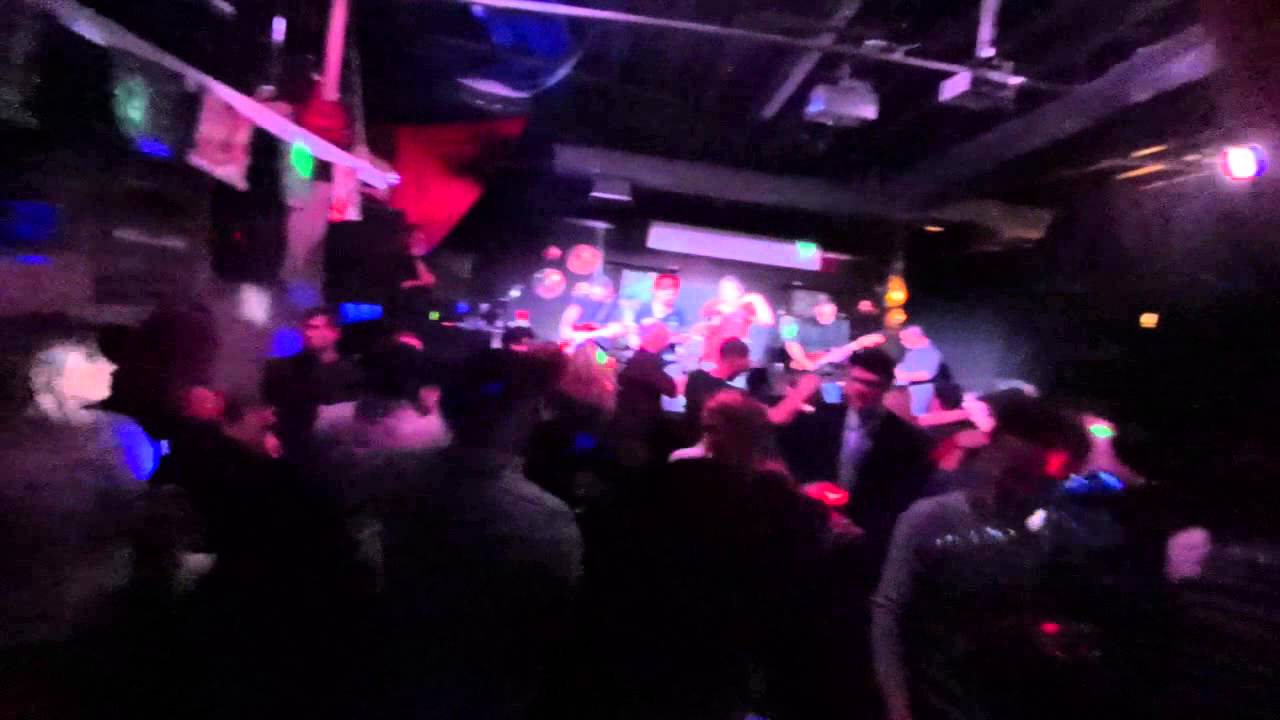 12x, live at Hennessy's Boston, Shipping Up to Boston YouTube