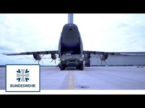 Ladungssicherung extrem: GTK Boxer im A400M | Bundeswehr