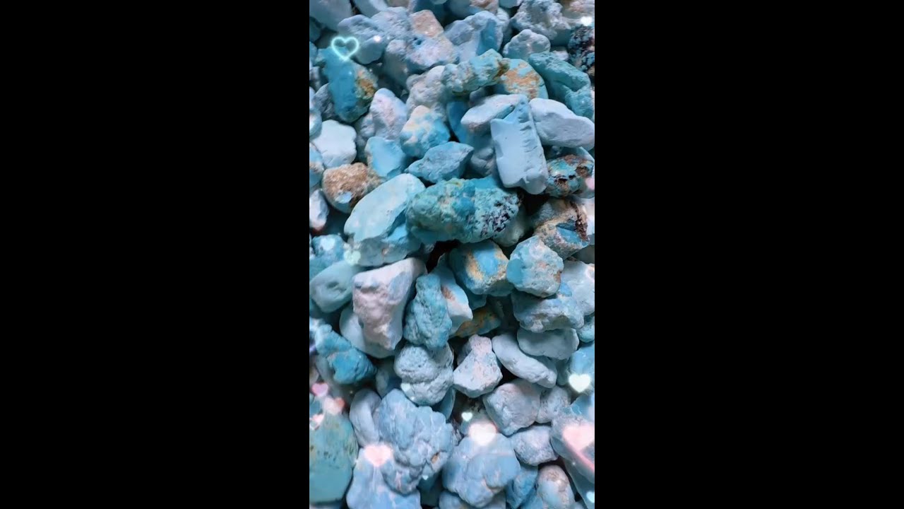250618-5 Turquoise Rough: Color Blind Box Theater Under Stone Skin