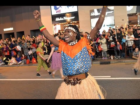 非洲鼓x非洲舞巡遊演出@新春國際匯演之夜 2016 │African Drum & Dance Parade@Chinese New Year Night Parade by OULAMII SOOJ