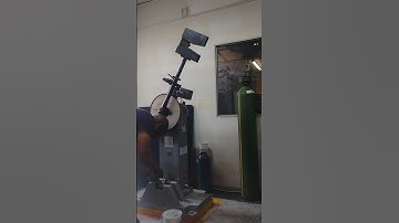 IMPACT RESILIENCE TEST AT SUB TEMPERATURE USING LIQUID NITROGEN ON MOUTON PENDULE D CHARPY ASTM A370