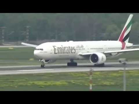 ✈boeing-777-300er-emirates✈-takeoff-at-düsseldorf-international-airport
