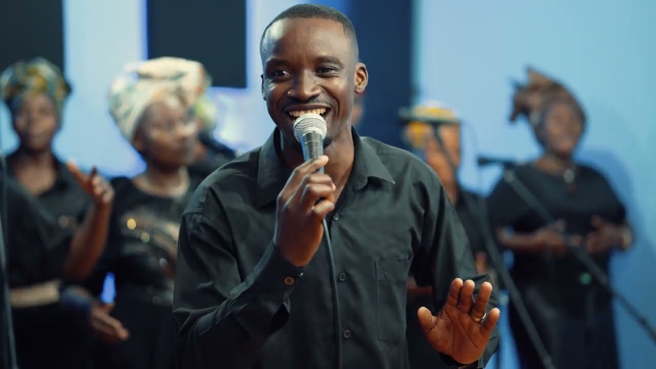 AMENIWEKA HURU KWELI - SHILOH UNITED [official video] Hymn  Number 40