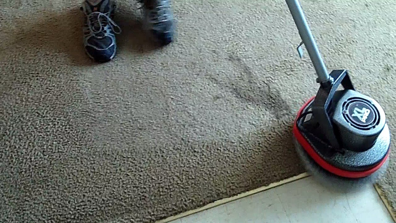 Oreck Orbitor 550MC Used To Remove Bad Carpet Stains YouTube