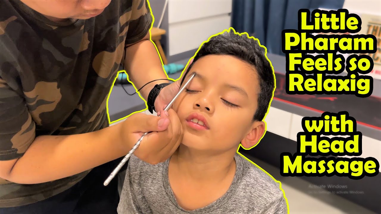 ASMR Relaxing Head and Face Massage - Pharam on the stage