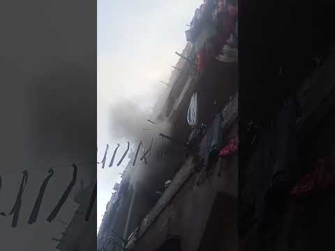 حريق هائل في شارع عزام بالوايلي الكبير حدائق القبه وتمت السيطرة بفضل الله