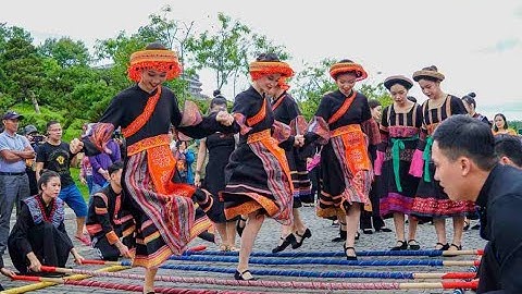 Nhảy sạp - một nét văn hoá của người dân tộc.