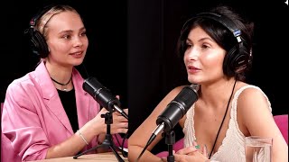 Nicoleta Adam - copilărie, rolul de soră și fiică, relație,  jurnalism, proiecte, dar și stil