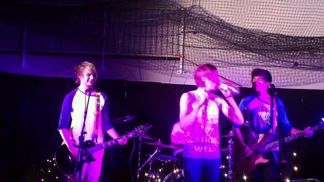 5 Seconds of summer, Teenage Dirtbag - Live