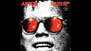 Dwa Plus Jeden Aktor 1977