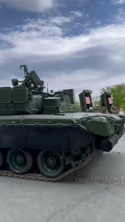 Танки в Оренбурге военную технику пригнали для репетиции парада 9 мая ...