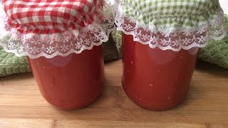 HOW TO MAKE AND PRESERVE TOMATO SAUCE