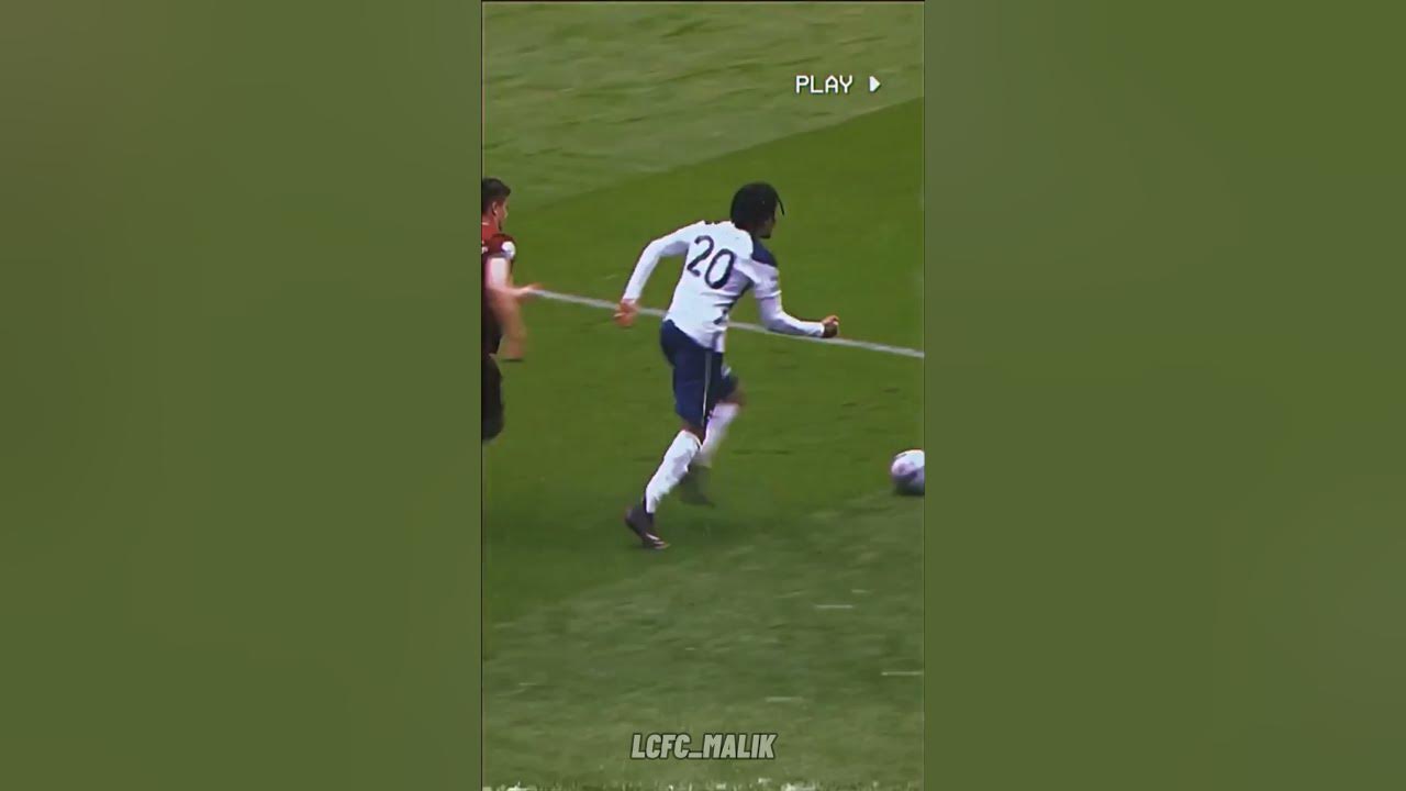 Dele Alli's dreads=🪄🥶 shorts football nutmeg delealli tottenham 