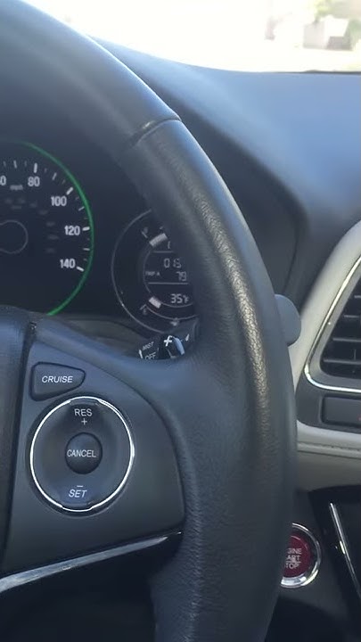2016 Honda HRV noise - YouTube