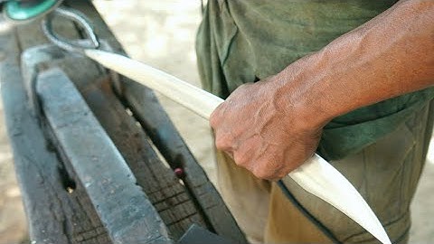 MAKING SWORD - FORGING SWORD FROM REBAR BY HAND!!!