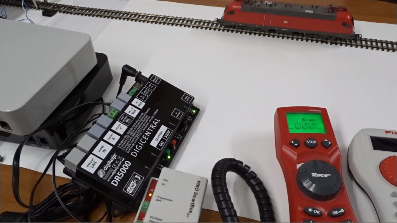 Sterownie cyfrowe - komunikacja dekoder, centralka, manipulator