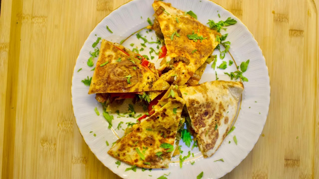 Tavuk Quesadilla Tarifi ❗️ Meksika Gözlemesi ❗️ Tortilla Tost ❗️ Pratik Ve Kolay Quesadilla Yapımı Tavuk Quesadilla Tarifi ❗️ Meksika Gözlemesi ❗️ Tortilla Tost ❗️ Pratik Ve Kolay Quesadilla Yapımı