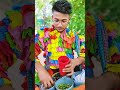 মেয়েদের কন্ঠে ঘটিগরম চানাচুর বিক্রি করে অভাবে সংসার চালাচ্ছে তারেক ভােই
