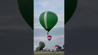 HOT AIR BALLOON FLYING AWAY hotair gemab chambley balloons ballooning hotairballoon viral