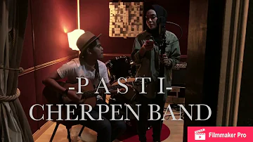 Pasti- Cover by Syarafana and Syahir Cherpen Band