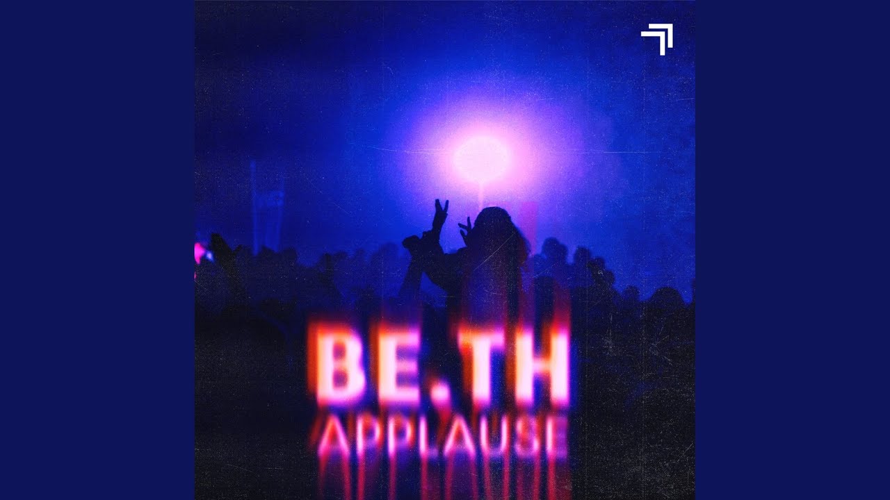 Applause auf YouTube ansehen Applause auf YouTube ansehen