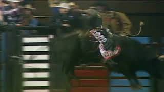 Tuff Hedeman vs Money Bags - 96 Bullbusters