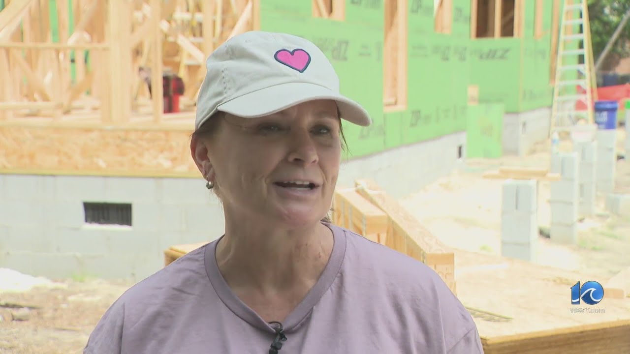 Women Build, Habitat for Humanity building homes
