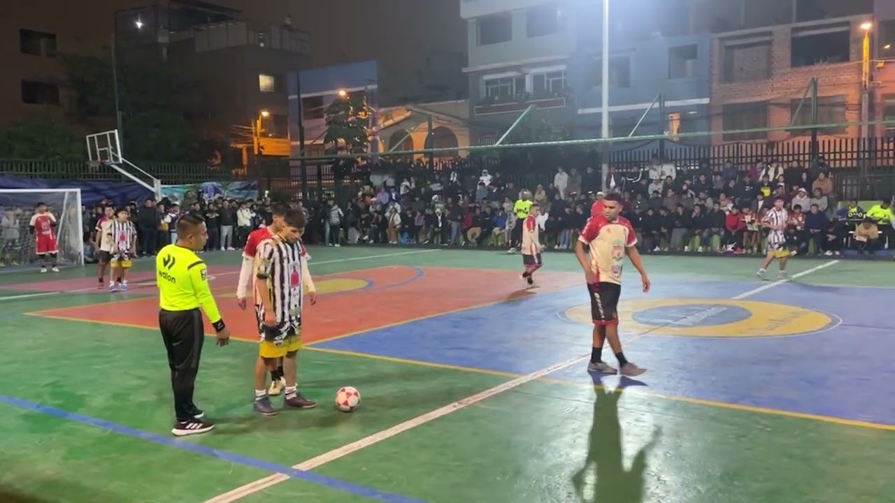 BUENOS TALENTOS EN LA SUB 20!😲 Partidazo LA FAVELA 🆚 LADERAS FC