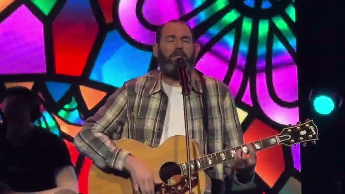 Mast holda aldagan yosh xotinning jinsiy pornosi