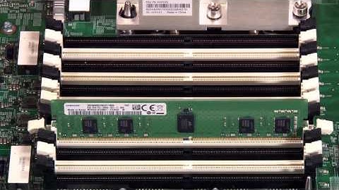 Lenovo Thinksystem SR630 installing a DIMM